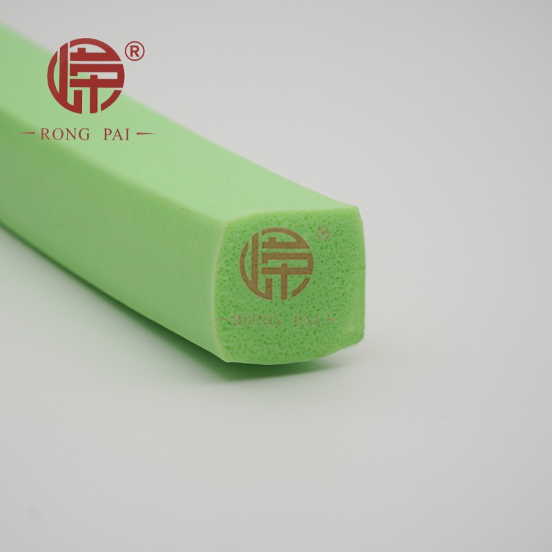 矽膠發泡條是新能源技術鋰電池的最好的選擇　-常州（zhōu）嶸（róng）牌橡塑製品有限公司